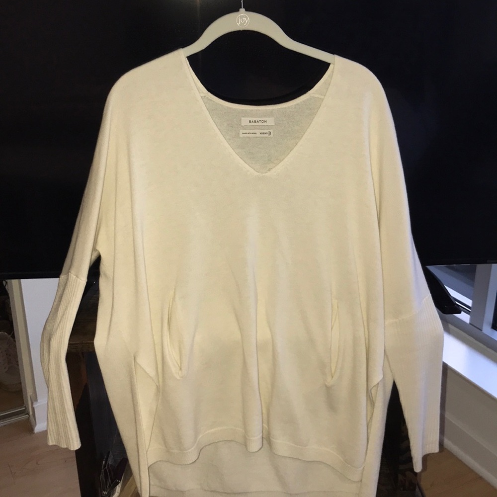 Cashmere sweater